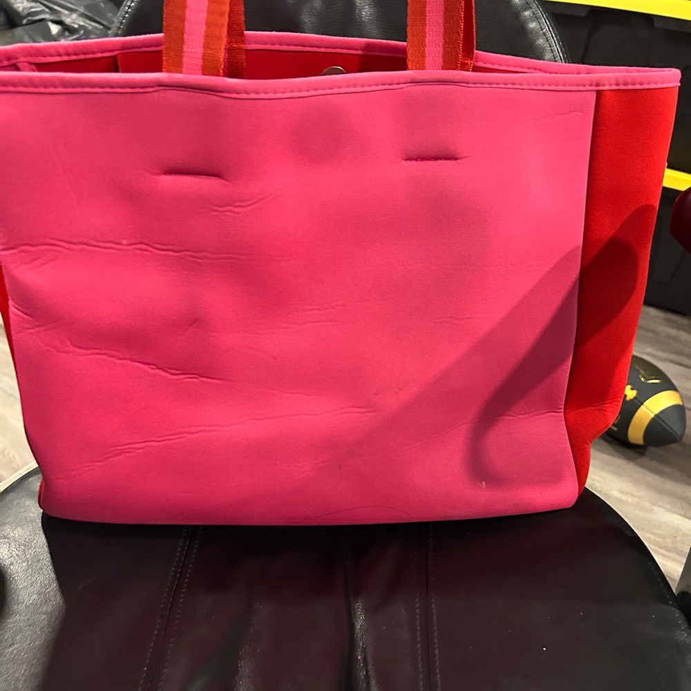 Summer salt Stylish Pink and Red Women's Beach Tote Bag